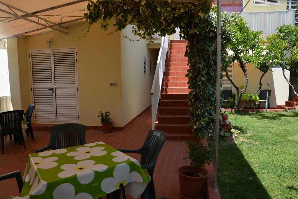 Apartments Gareta Gradac  Zewnętrze zdjęcie